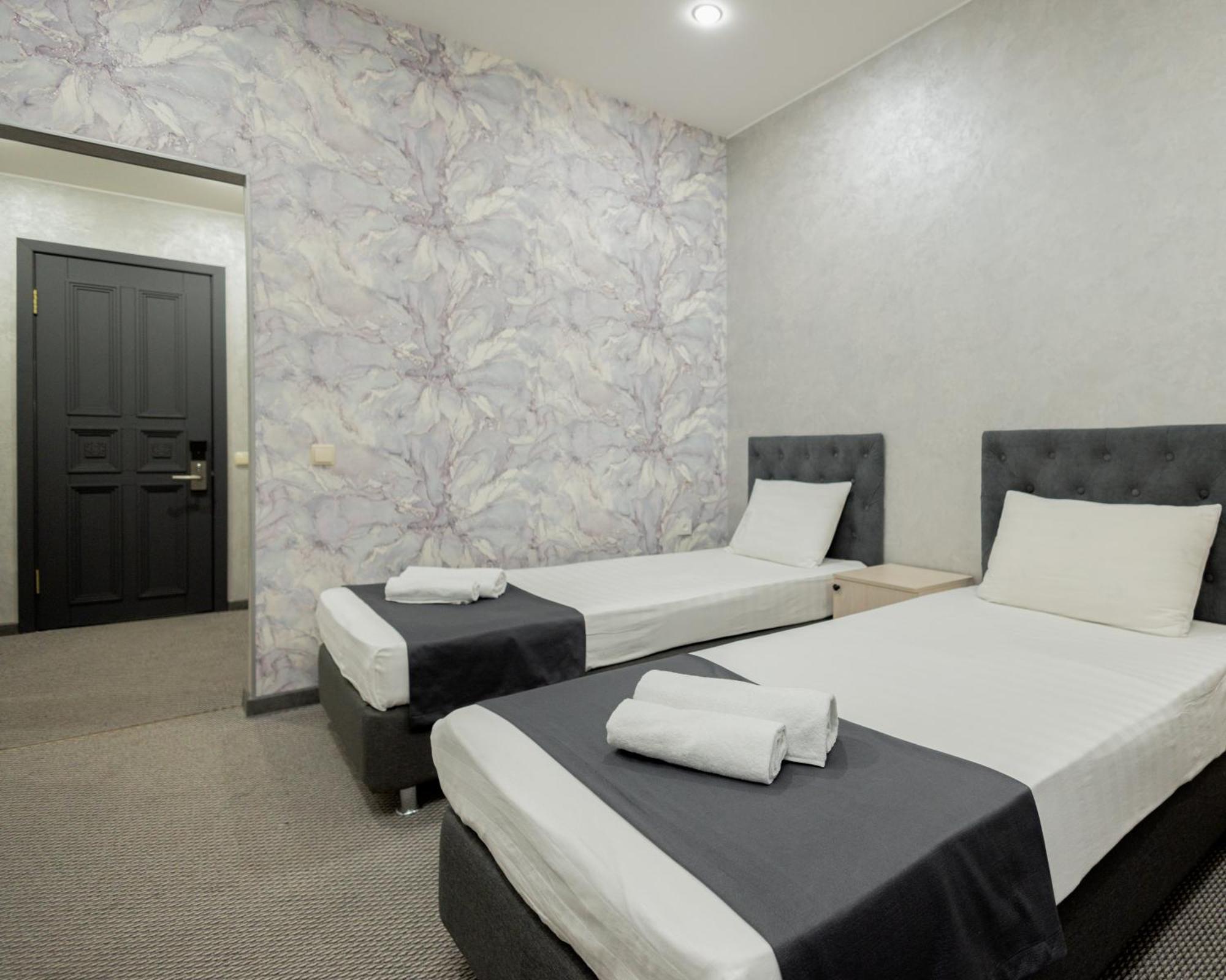 "Rush Hotel" Астана Екстер'єр фото