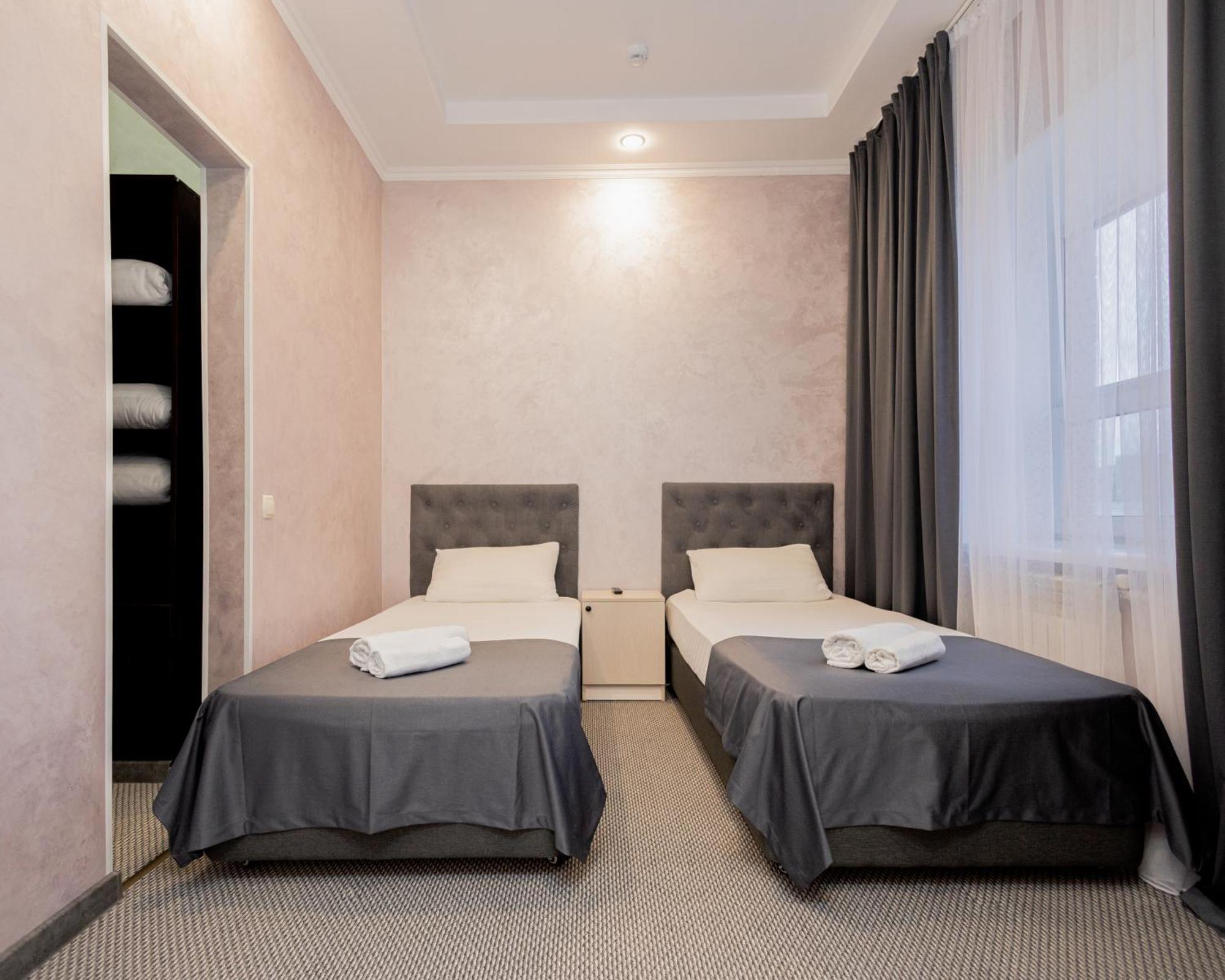 "Rush Hotel" Астана Екстер'єр фото