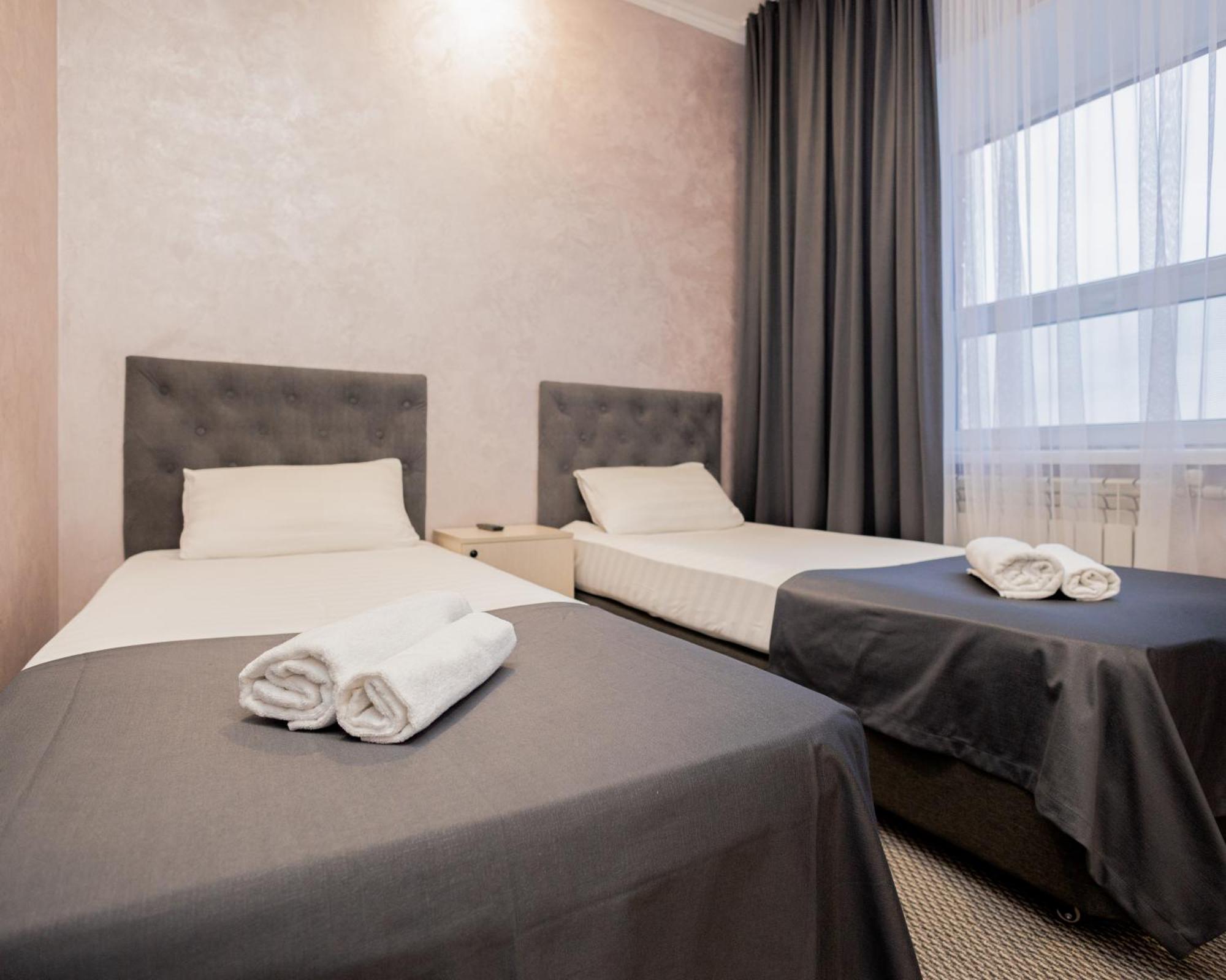 "Rush Hotel" Астана Екстер'єр фото